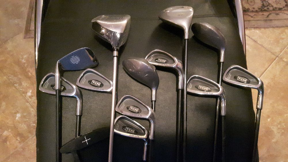 Комплект 12 броя нови немски стикове за голф