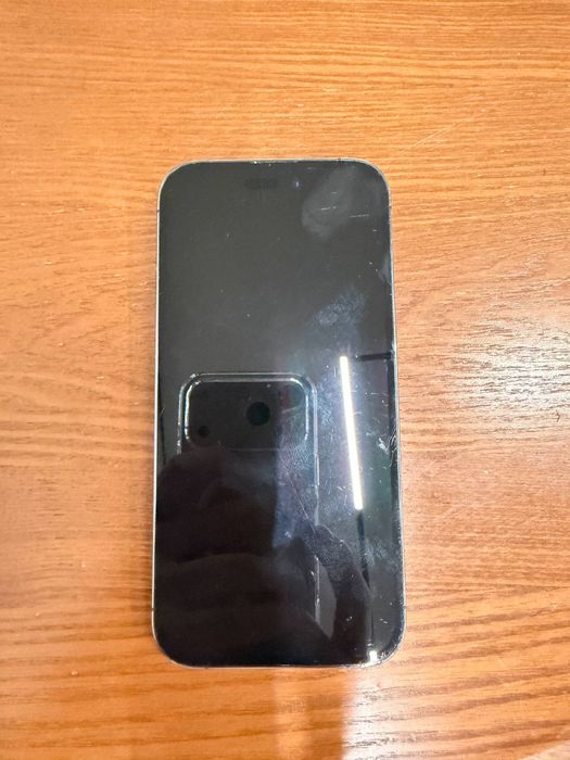 Iphone 14 pro в хорошем состоянии