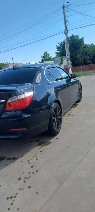 Vând bmw e60 525 2008 facelift 3.0 197cp