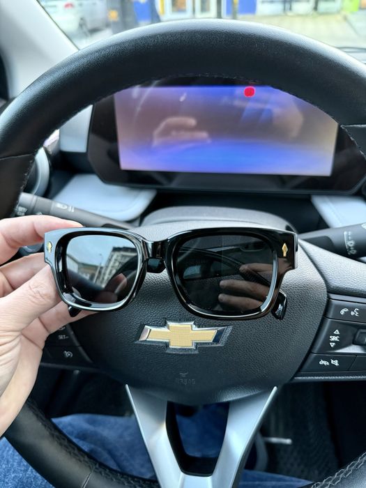 Продам Очки Uni, новые