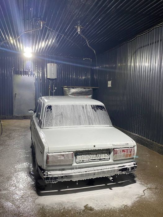 Продам ваз 2107 (карбюратор)