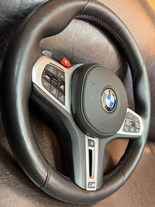Оригинален волан м8 с айрбаг