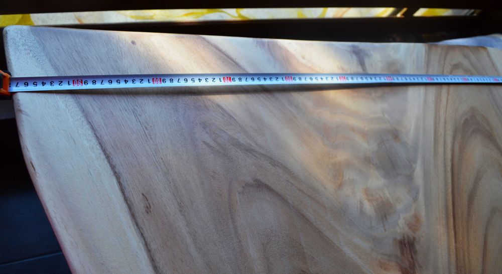 МАСА масив, Дъждовно дърво, със „жив ръб“, цяло парче