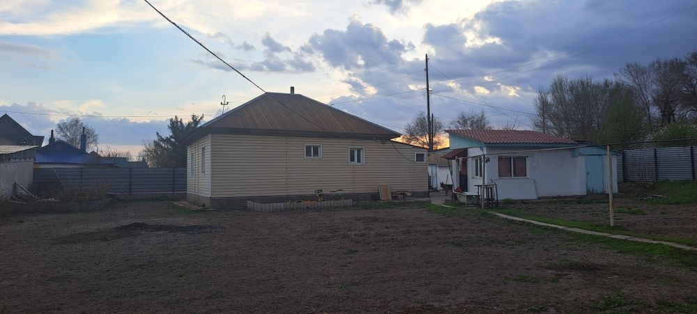 Продам дом в п.Мирный