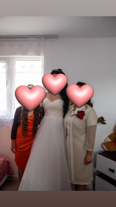 Vand rochie mireasă