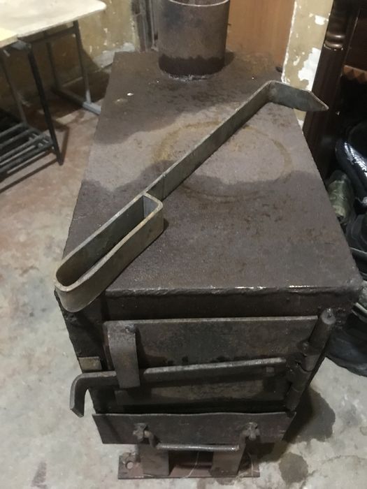 Коньки 37р 2000т в подарок клюшка