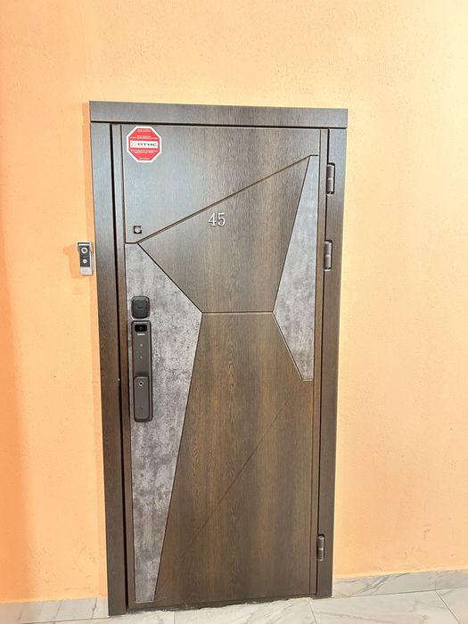 Продам элитную квартиру на кшт