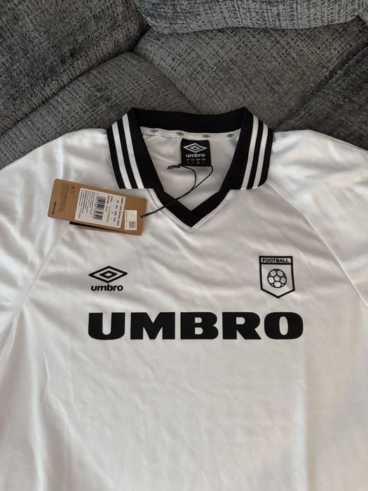 Tricou Umbro Barbati / Baieti  L  Nou Pret : lei