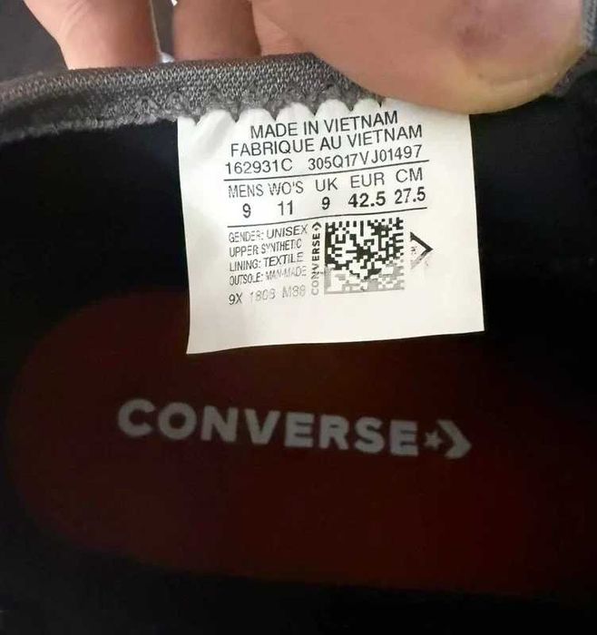 Adidași Converse originali, noi