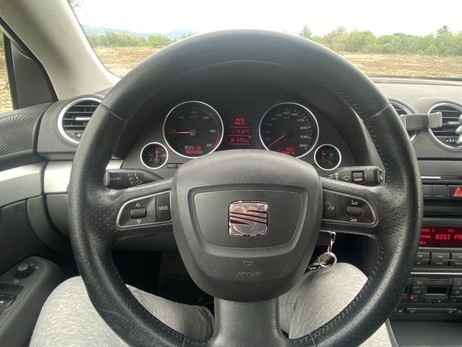 SEAT Exeo 2012 — imagine 5