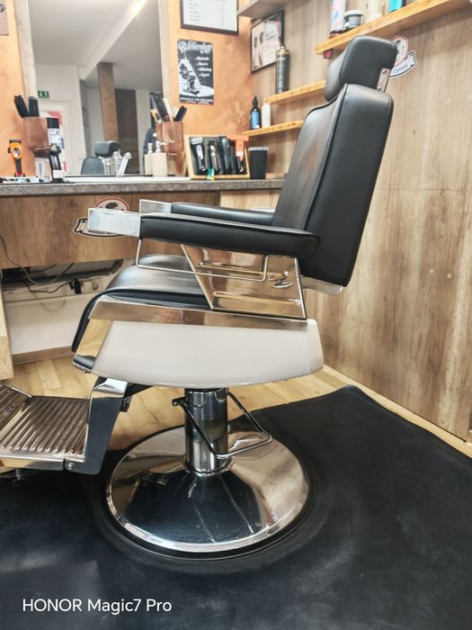 Scaun Frizerie 1500 negociabil