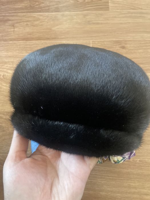 Норковая шапка новая