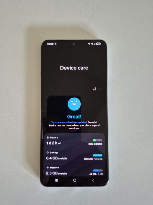 Samsung Galaxy s21+ 256GB с 2 нови протектора, калъф и допълнителна батерия