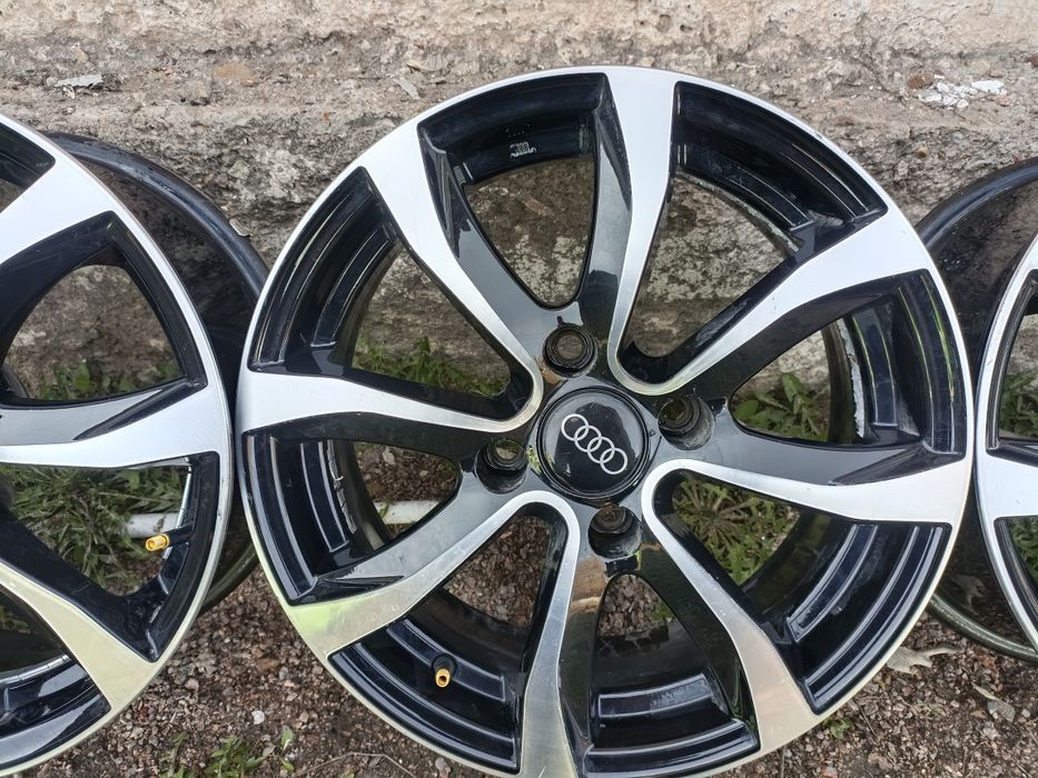 Продам диски на Ауди 80b4