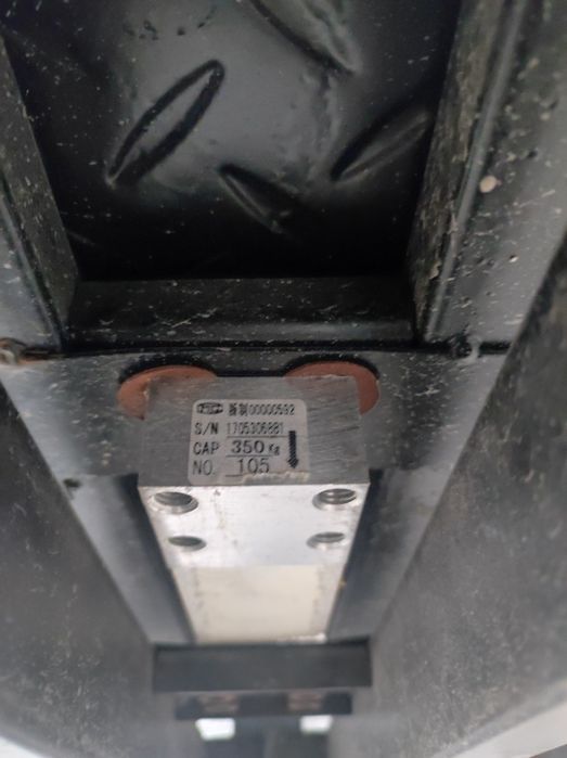 Весы. тарези сатылады.