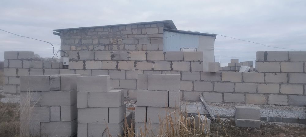 Продам недостроенный дом
