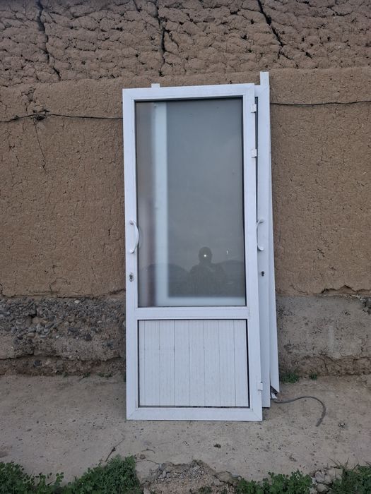 Акфа эшиклар сотилади