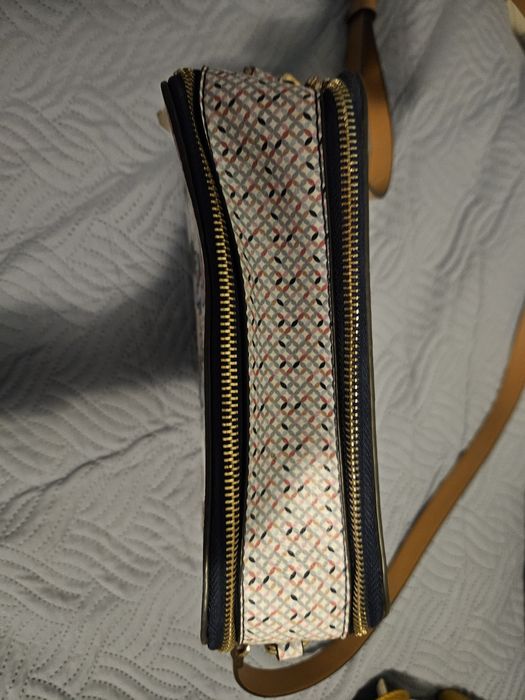 Много запазена малка чанта на Parfois