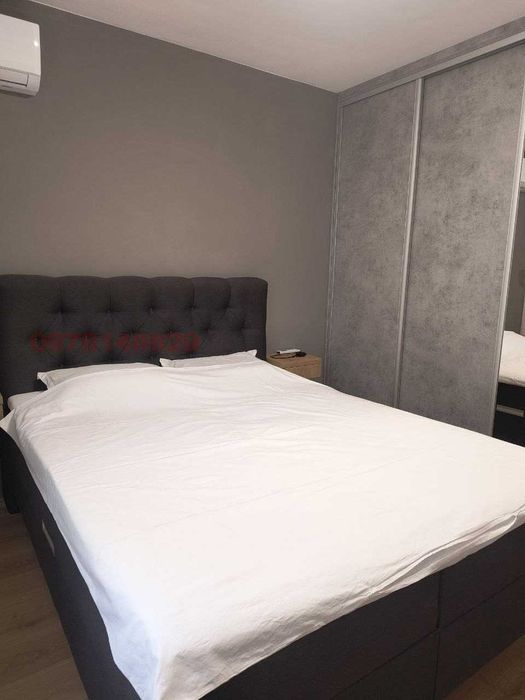 Продава се Двустаен апартамент в София, Триъгълника - 73 кв.м за 2590 €/кв.м - Снимка #2