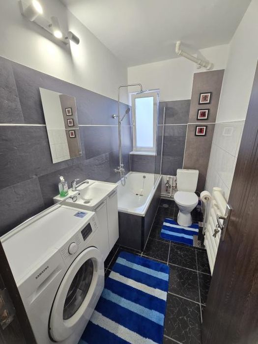 De inchiriat apt 2 camere ultracentral