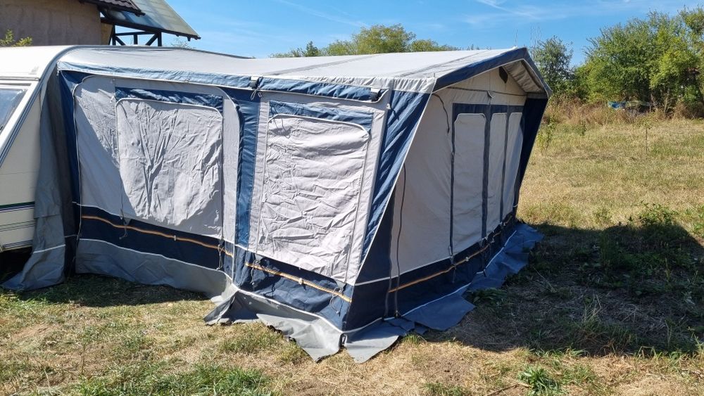 2 Corturi Rulota: SunnCamp 260m,  Solaris Siena  7,70 - 7,90m