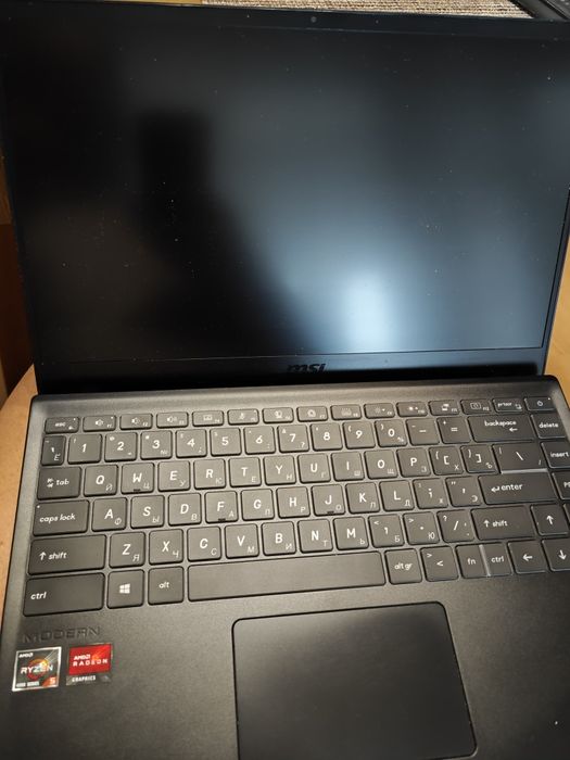 Лаптоп MSI Modern 14 B4MW ms-14dk за части