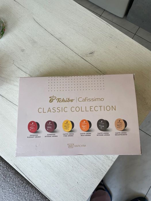 Кафе машина с подарък капсули “Tchibo”