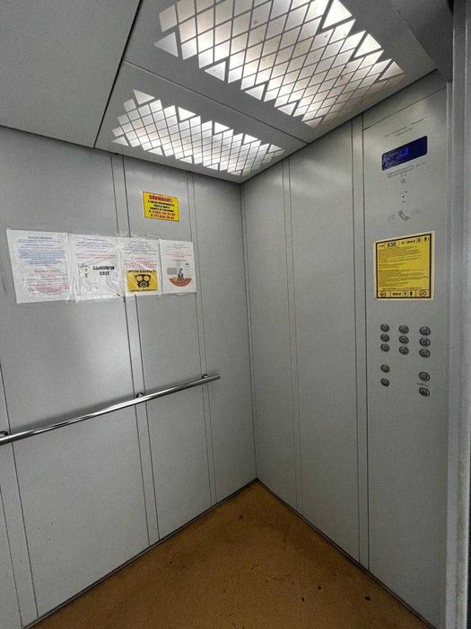 Продам 1 комнатную квартиру КСК