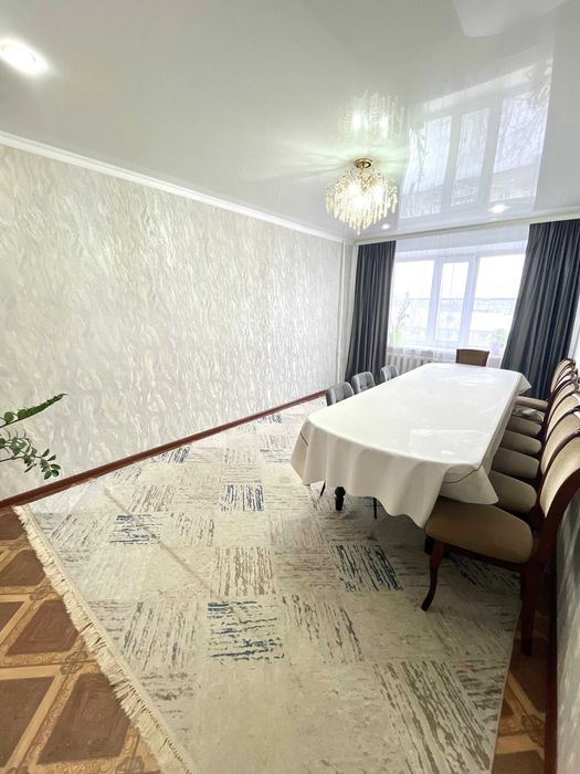 Продаётся 3 комн квартира