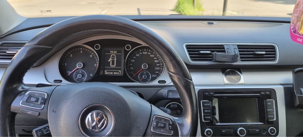 VOLKSWAGEN Passat 2011 — imagine 3