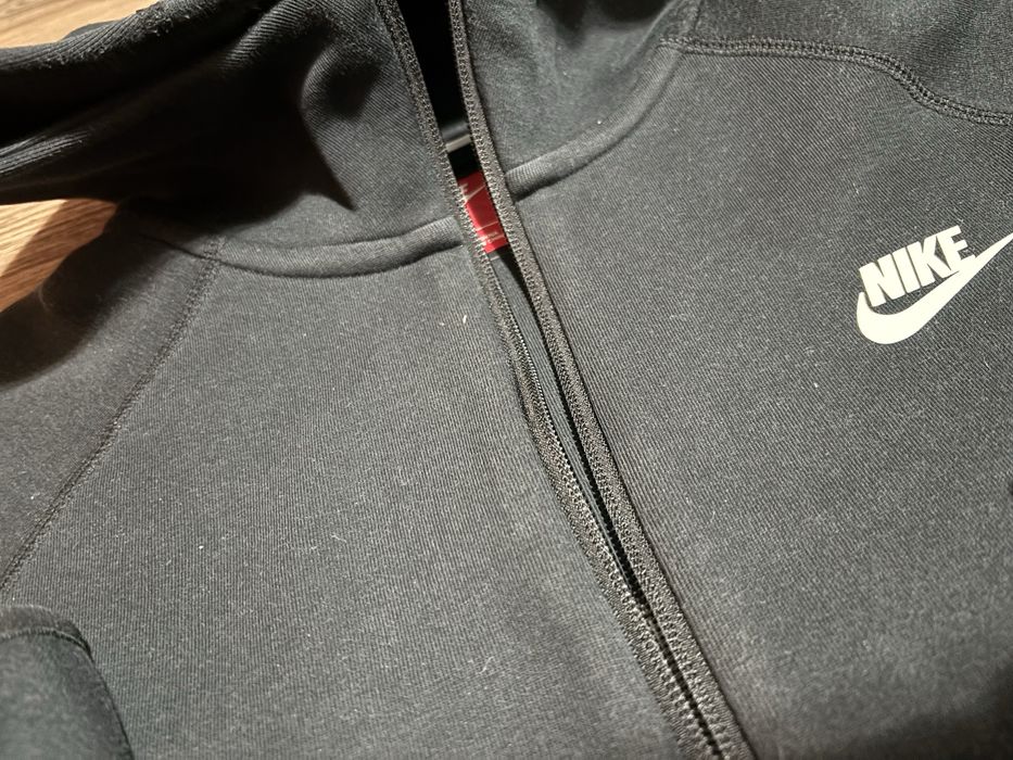 Tech Fleece gri-negru