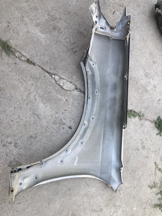 Крыло субару легаси 2005 год