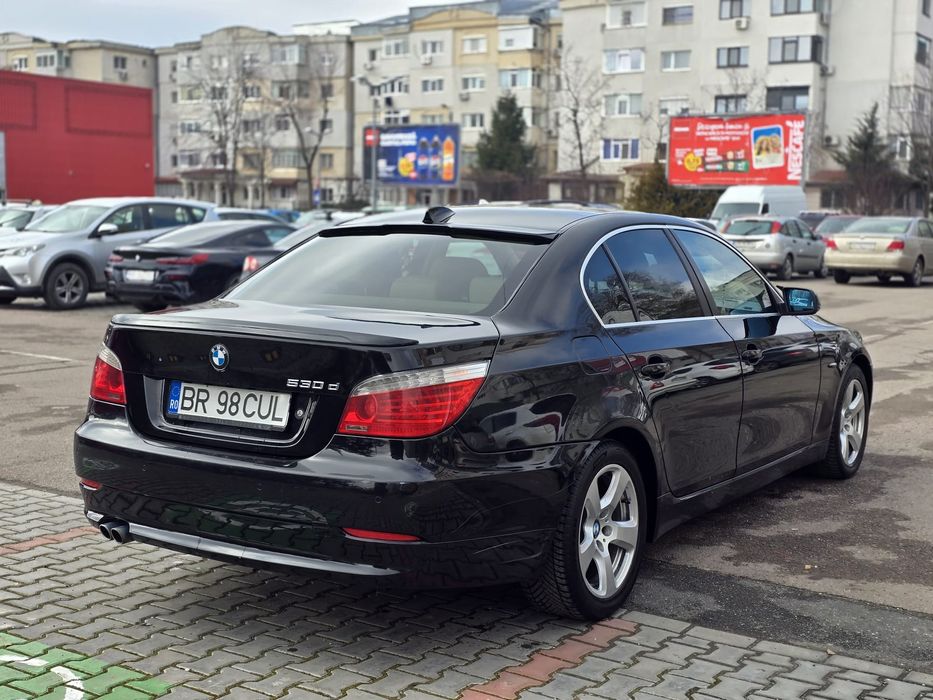 Vând urgent BMW E60