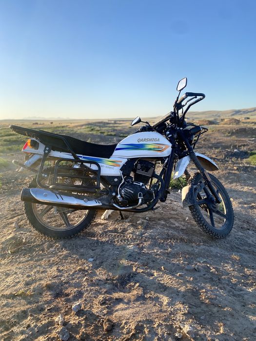 Мотоцикл 200куб белый цвет