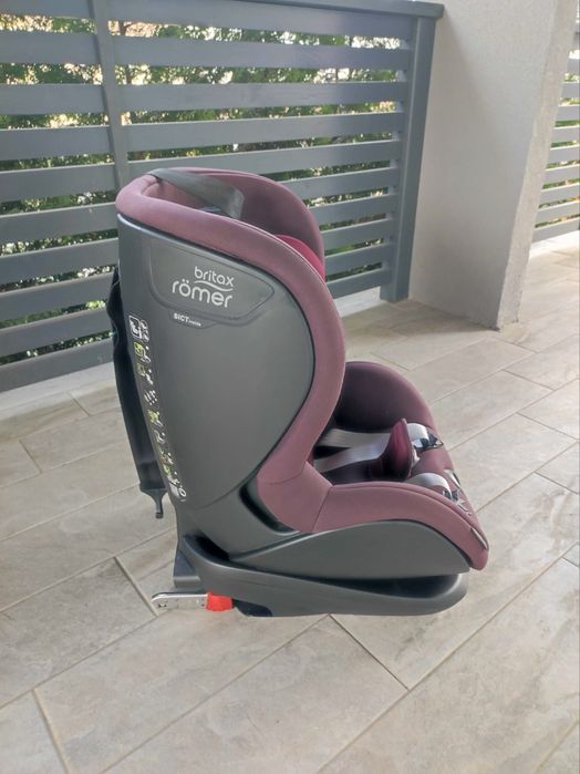 Scaun auto Britax Romer Trifix 2 i-size , isofix, 9-22kg, Burgundy
