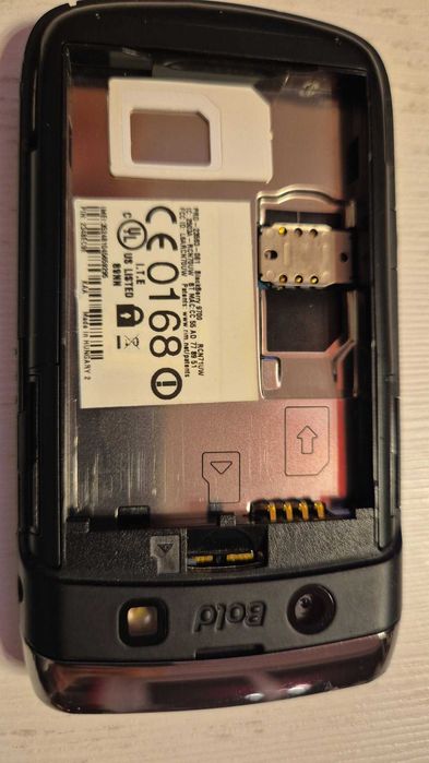 Telefon BlackBerry Bold 9700, funcțional, cu încărcător și adaptor SIM
