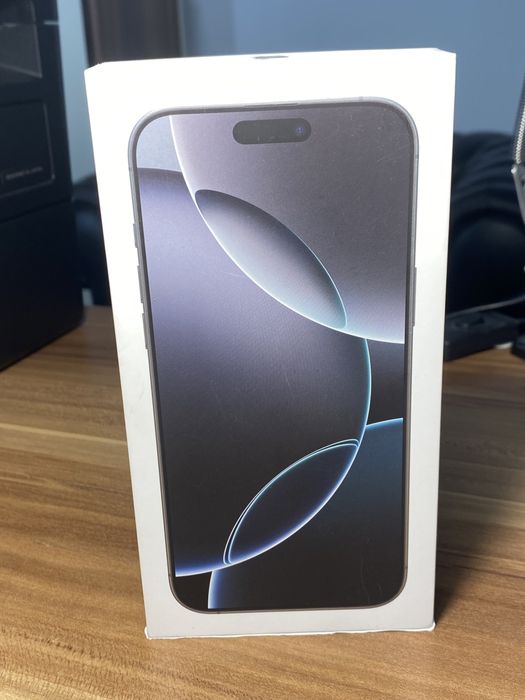 iPhone 16 Pro Max • 256 GB • White Titanium