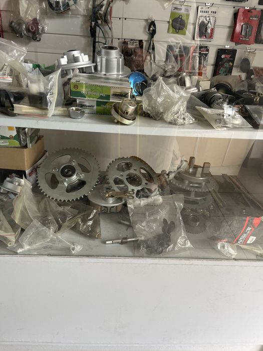 Двигатель запчасти на мотоциклы