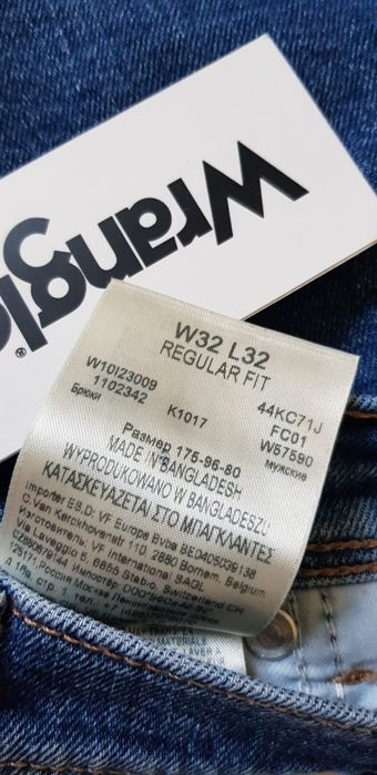 Джинсы Wrangler W32 L32