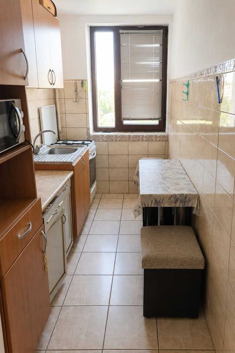 2 camere de închiriat Sector 4, aproape de Piața Sudului