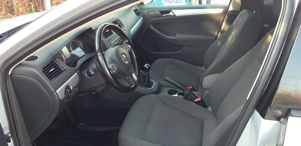 VW Jetta 2012 *1.6tdi *Distributie noua *Acte la zi