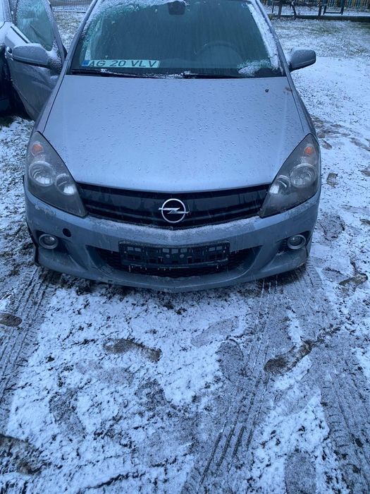 Vand opel astra gtc
