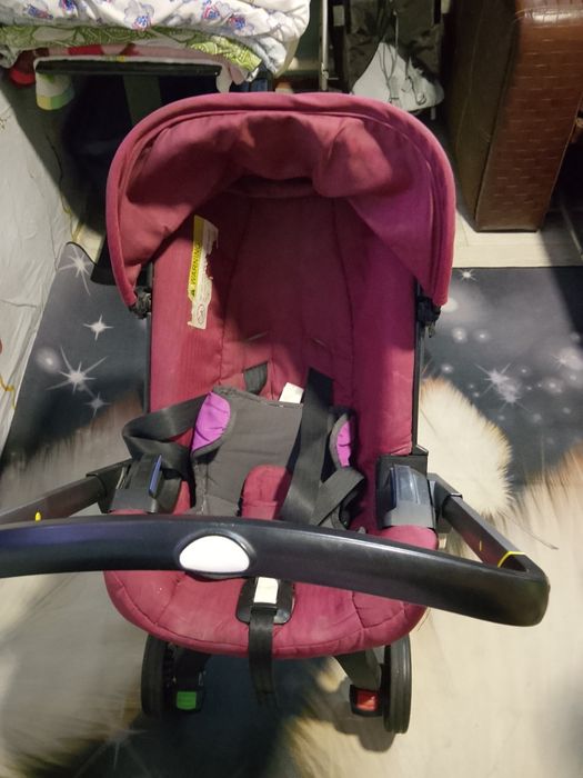 Продам детскую коляску