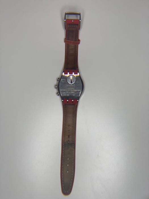 Ceas Swatch IRONY ENDLESS roșu pentru bărbați