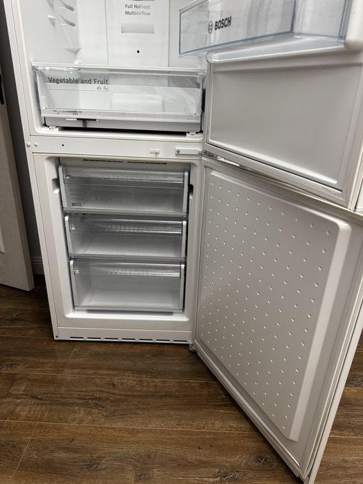 Холодильник bosch