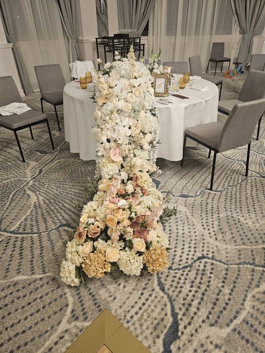 Cascada flori artificiale nunta