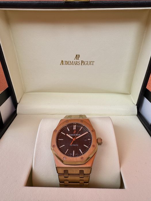 Луксозни часовници Audemars Piguet и Patek Philippe