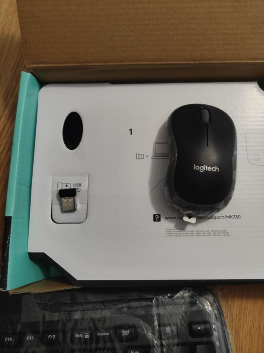 Set tastaura si mouse wireless Logitech MK330