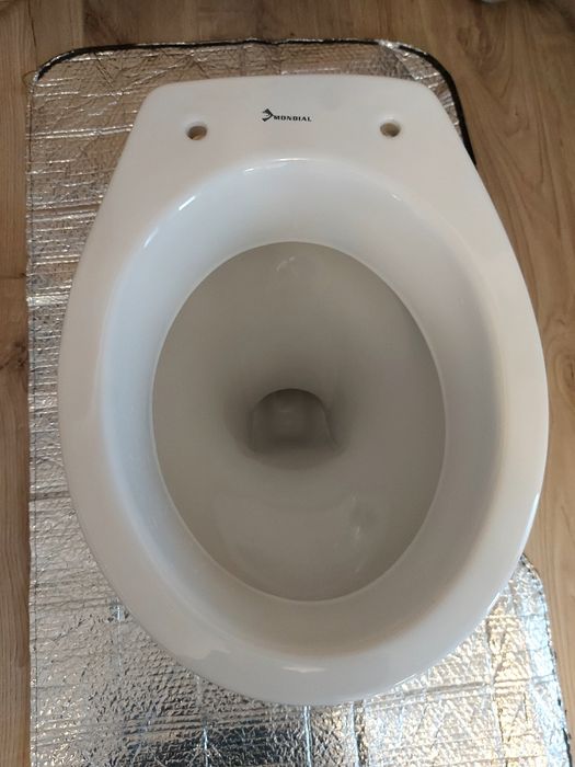 Vas wc Mondial cu capac duroplast