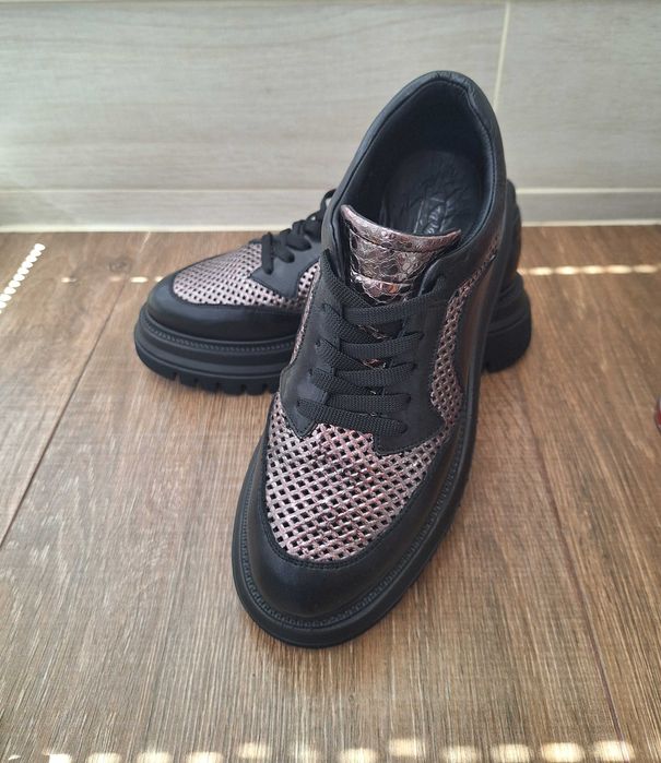 Обувки - естествена кожа